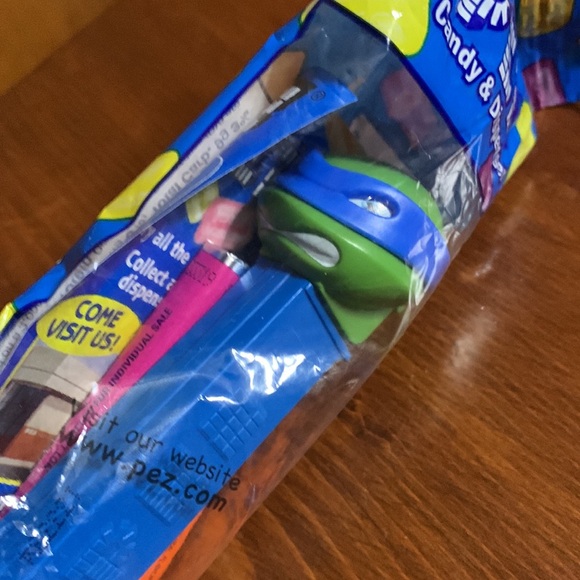 PEZ- FOR COLLECTING PURPOSES ONLY! All Four Teenage Mutant Ninja Turtles 🐢 - Picture 9 of 14